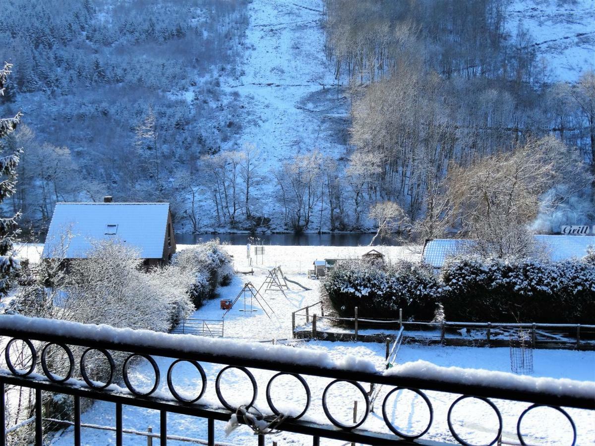 Апартаменти Relais Des Eveux Ла-Рош-ан-Арден Екстер'єр фото